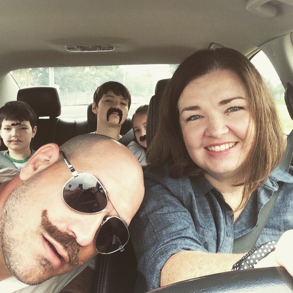 Meet your Posher, Bobby - Picture 1 of 1